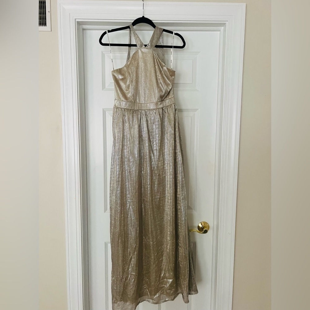 Beautiful gold maxi dress size medium - Picture 1 of 10